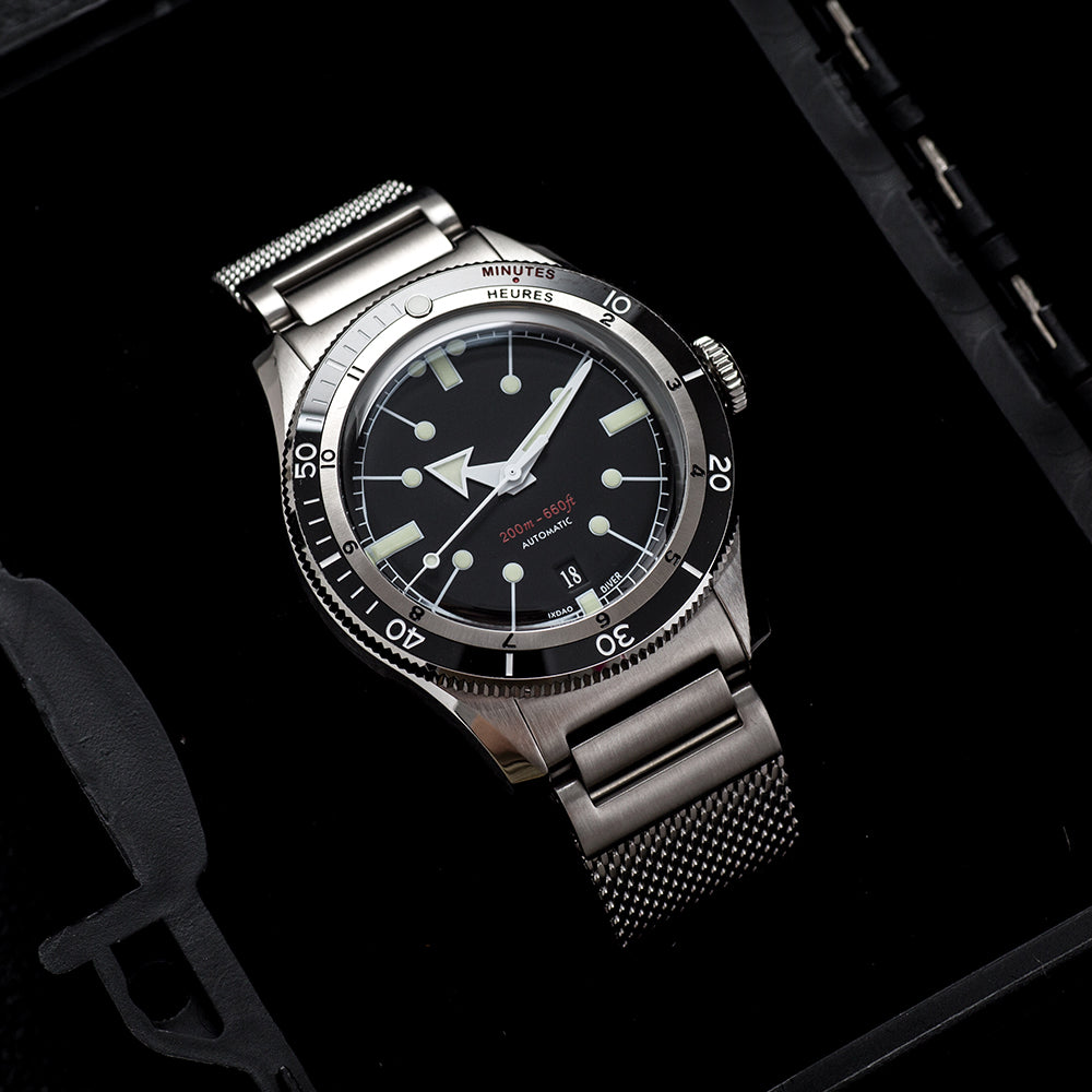 IXDAO 5305 Elegant Professional Dive Watch