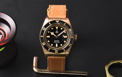 Hruodland 39mm BB58 Retro Bronze Watch