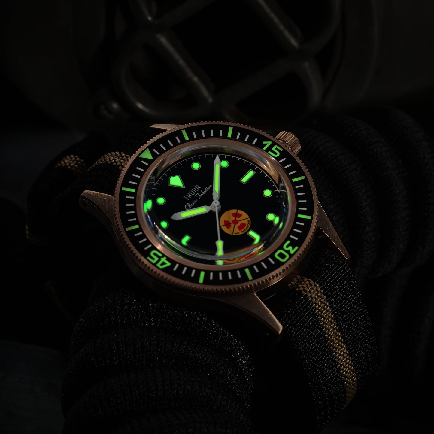 ★Weekly Deal★Thorn Vintage 50-Fathoms No-Radiation CUSN8 Tin Bronze Dive Watch