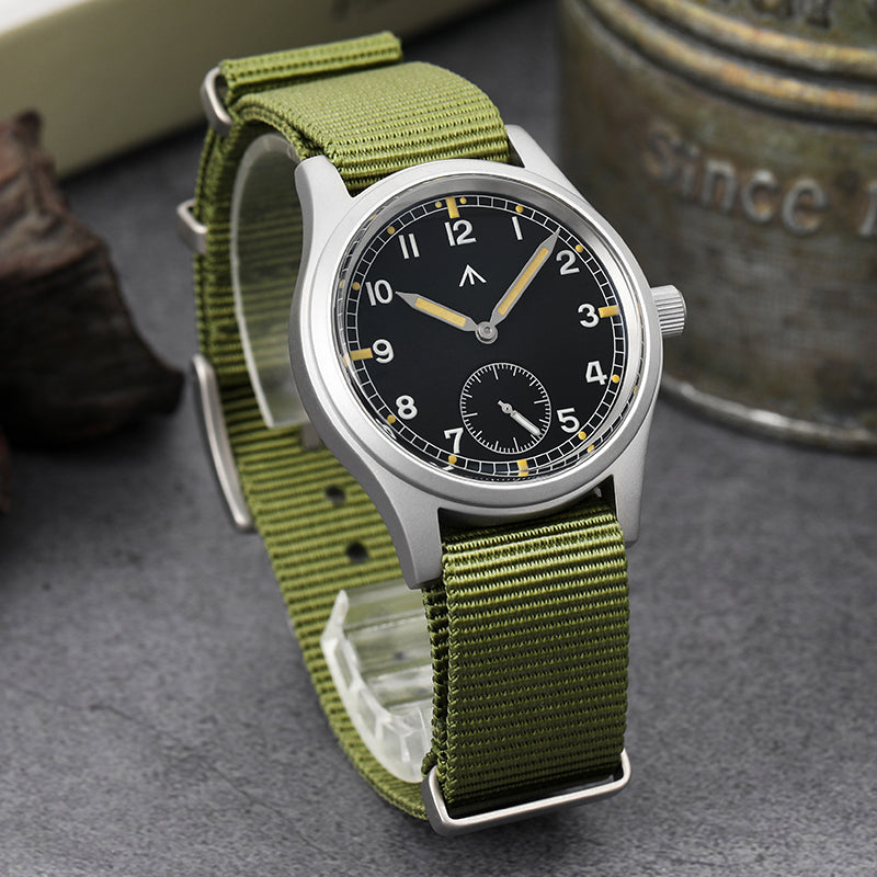 Militado 36mm D12 Quartz Field Watch - Pencil Hands